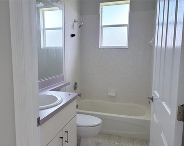 2406 David Avenue - Photo Thumbnail 13