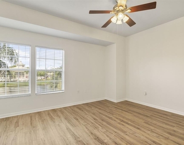 7565 Plantation Circle - Photo Thumbnail 11