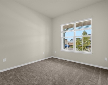 10411 Park Estates Avenue - Photo Thumbnail 37