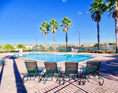 3114 Ashland Lane - Photo Thumbnail 23