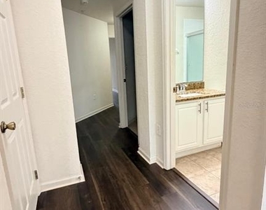 3114 Ashland Lane - Photo Thumbnail 19