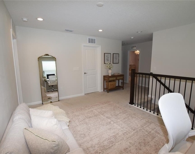 2488 Cedar Rose Street - Photo Thumbnail 44