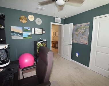 2488 Cedar Rose Street - Photo Thumbnail 32