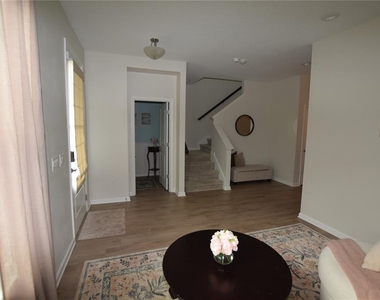 2488 Cedar Rose Street - Photo Thumbnail 11