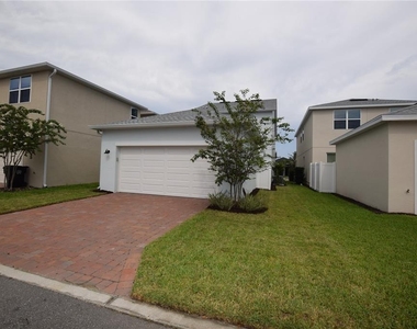 2488 Cedar Rose Street - Photo Thumbnail 6