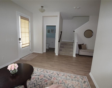 2488 Cedar Rose Street - Photo Thumbnail 12