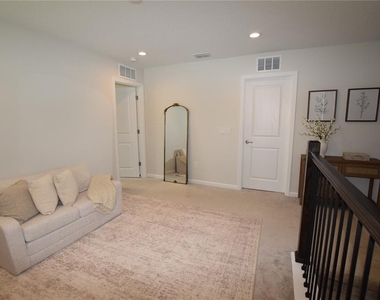 2488 Cedar Rose Street - Photo Thumbnail 45