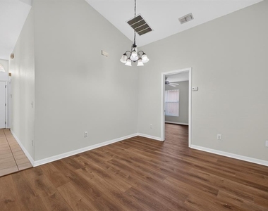 839 Sandy Ridge Drive - Photo Thumbnail 10