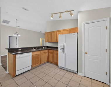 839 Sandy Ridge Drive - Photo Thumbnail 6
