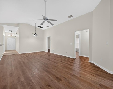 839 Sandy Ridge Drive - Photo Thumbnail 9