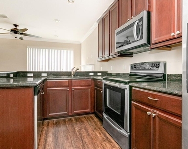 9426 Silver Buttonwood Street - Photo Thumbnail 9
