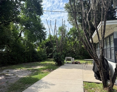 524 N Lakemont Avenue - Photo Thumbnail 16