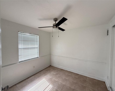 524 N Lakemont Avenue - Photo Thumbnail 10