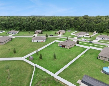 12965 Del Lago Drive - Photo Thumbnail 24