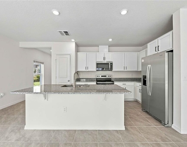 355 Sequoia Drive - Photo Thumbnail 12