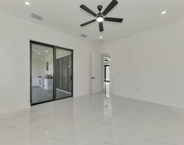 9468 Attica Circle - Photo Thumbnail 28