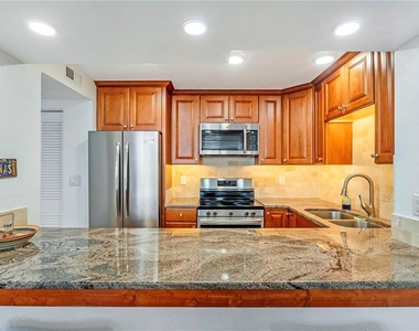 3051 S Atlantic Avenue - Photo Thumbnail 5