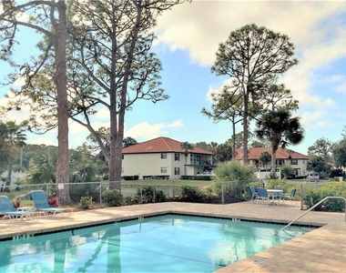 307 Pine Hollow Circle - Photo Thumbnail 33