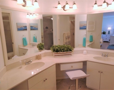 307 Pine Hollow Circle - Photo Thumbnail 23
