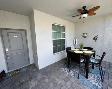 12390 Wellen Golf Street - Photo Thumbnail 3