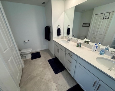 12390 Wellen Golf Street - Photo Thumbnail 13