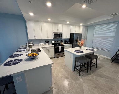 12390 Wellen Golf Street - Photo Thumbnail 5