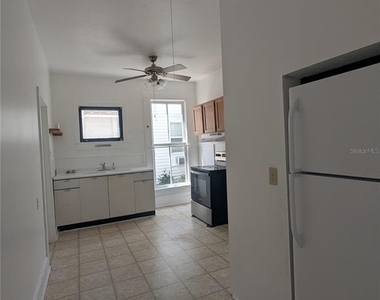 6635 Se 221st Street - Photo Thumbnail 10