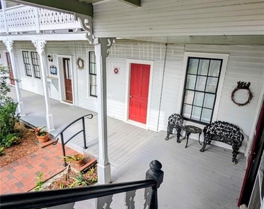 6635 Se 221st Street - Photo Thumbnail 3