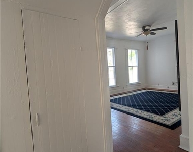 6635 Se 221st Street - Photo Thumbnail 25