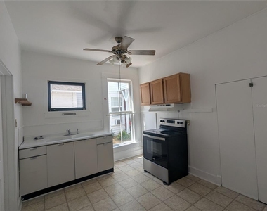 6635 Se 221st Street - Photo Thumbnail 9