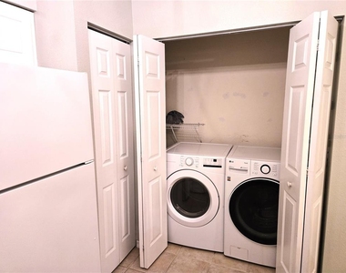 4833 Sw 91st Terrace - Photo Thumbnail 8