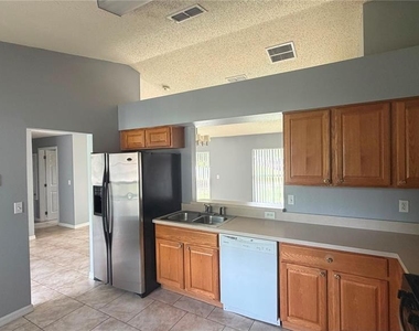 13223 Moonflower Court - Photo Thumbnail 4