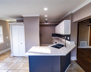 2026 Sunset Lane - Photo Thumbnail 12