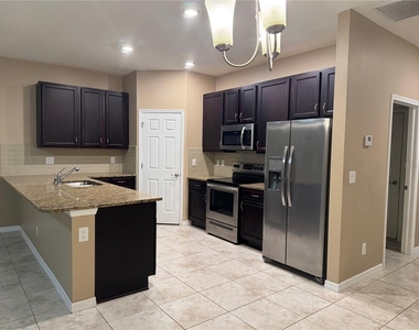 26077 Sandhill Boulevard - Photo Thumbnail 3