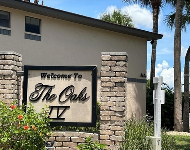 19505 Quesada Avenue - Photo Thumbnail 2