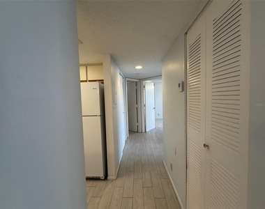 19505 Quesada Avenue - Photo Thumbnail 10