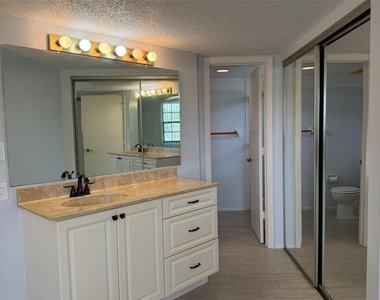 19505 Quesada Avenue - Photo Thumbnail 24