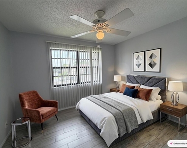 19505 Quesada Avenue - Photo Thumbnail 15