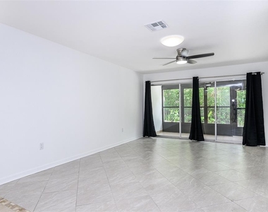 1001 W Marion Avenue - Photo Thumbnail 18