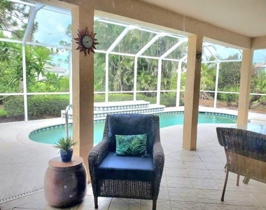 417 Islamorada Boulevard - Photo Thumbnail 8