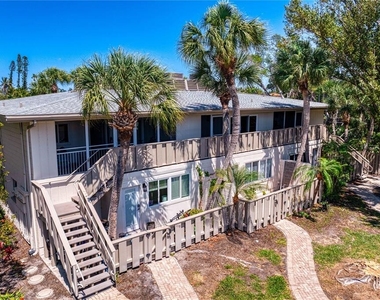 6700 Gulf Of Mexico Drive - Photo Thumbnail 4