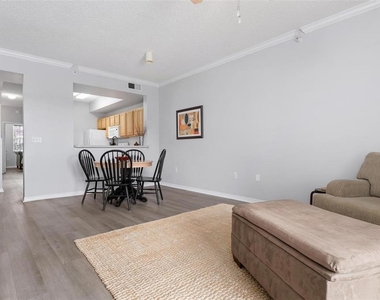 5681 Bentgrass Drive - Photo Thumbnail 4