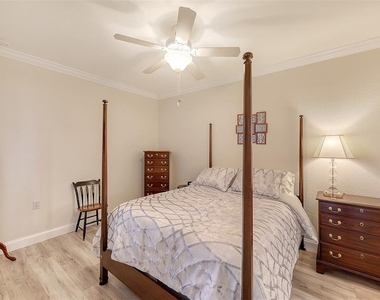 16814 Vardon Terrace - Photo Thumbnail 25