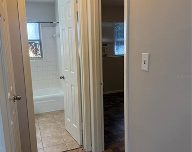 5005 19th Street W - Photo Thumbnail 14