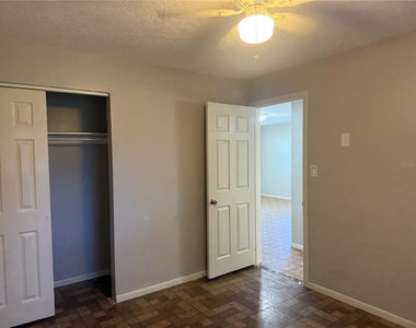 5005 19th Street W - Photo Thumbnail 9