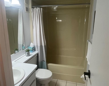 995 Laguna Drive - Photo Thumbnail 19
