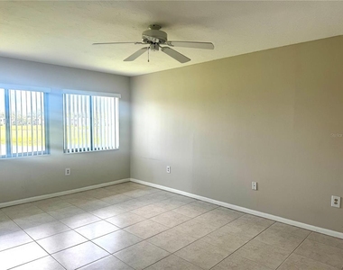 5207 Willow Links - Photo Thumbnail 10