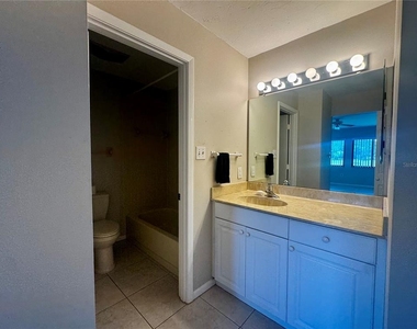 5207 Willow Links - Photo Thumbnail 11