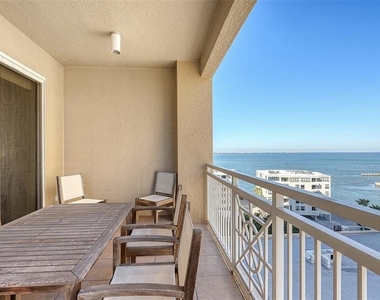 35 Watergate Drive - Photo Thumbnail 16