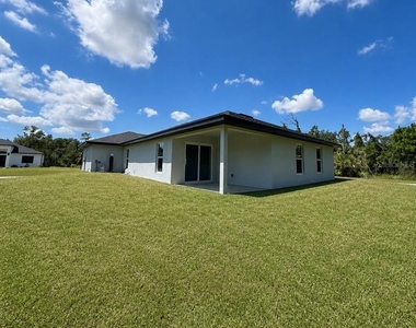 2408 Van Leer Avenue - Photo Thumbnail 22